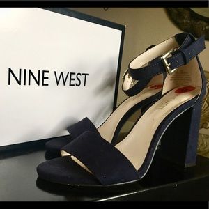 Nine West Heel Sandal ❤️ like new!